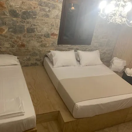 Shiro - Traditional Stone Βίλα