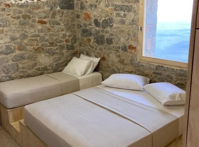 Shiro - Traditional Stone