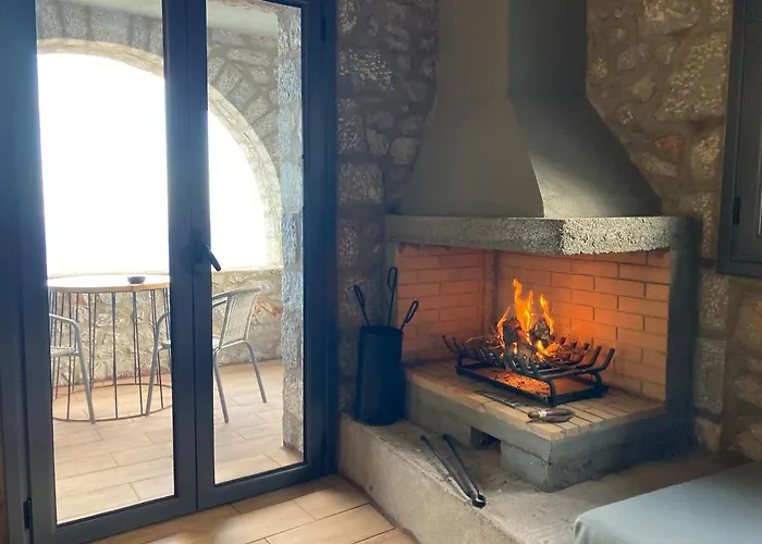 Shiro - Traditional Stone Villa *