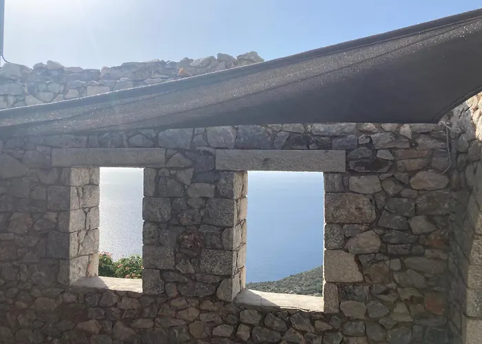 Villa Shiro - Traditional Stone *