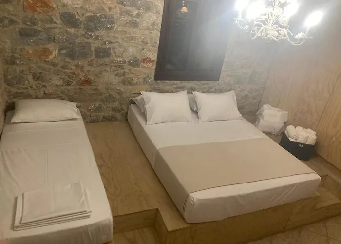 Shiro - Traditional Stone Villa